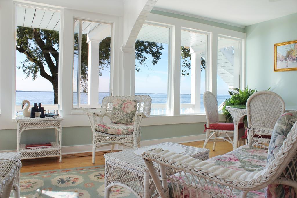 Wades Point Inn On The Bay McDaniel エクステリア 写真