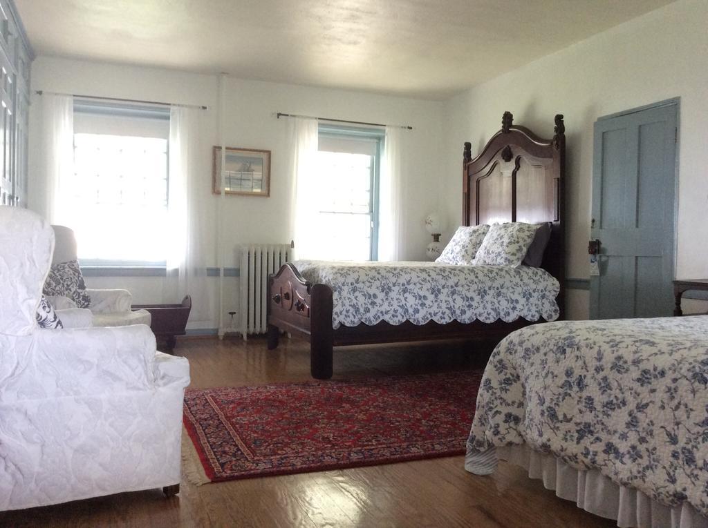 Wades Point Inn On The Bay McDaniel エクステリア 写真