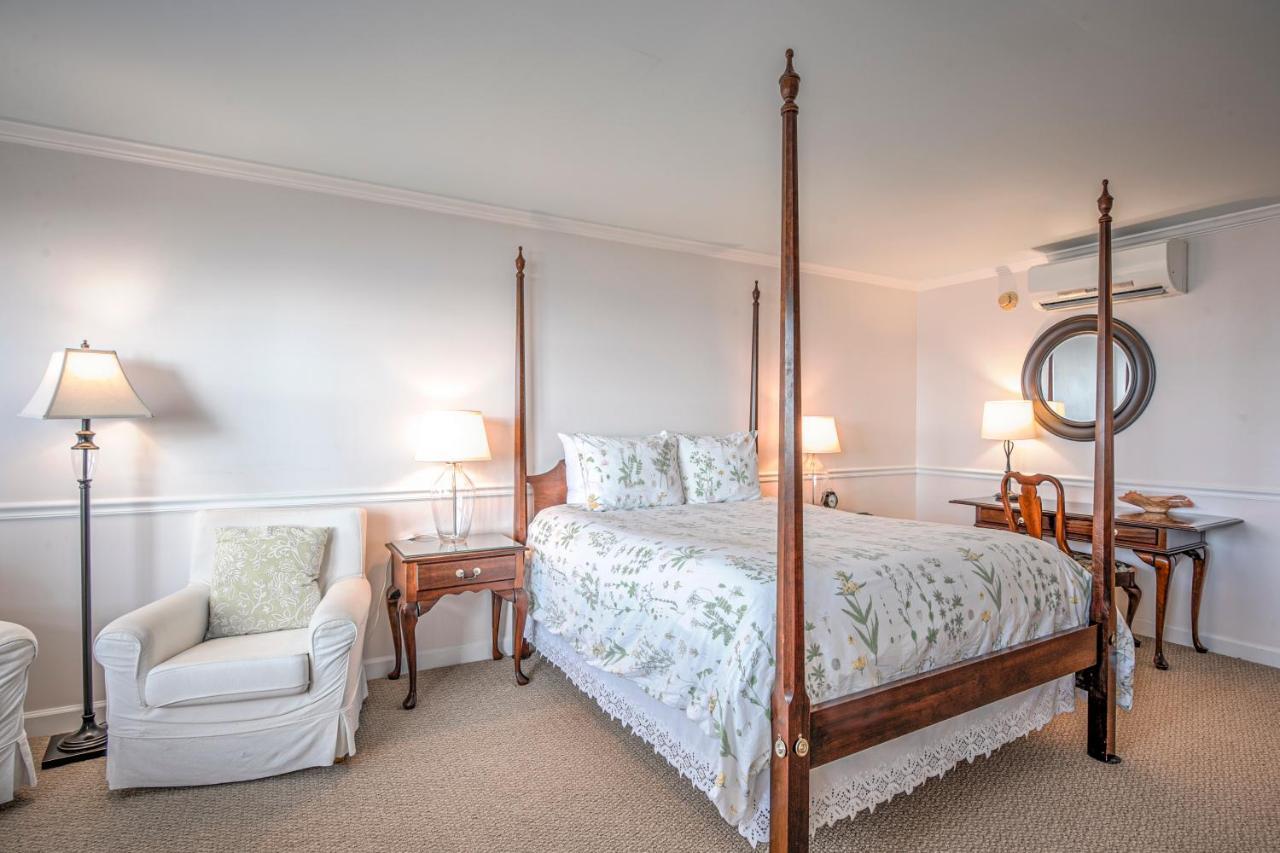 Wades Point Inn On The Bay McDaniel エクステリア 写真
